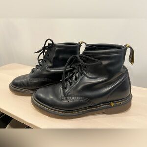 90’s Original Dr Martens made in England, 5.5M / 7W